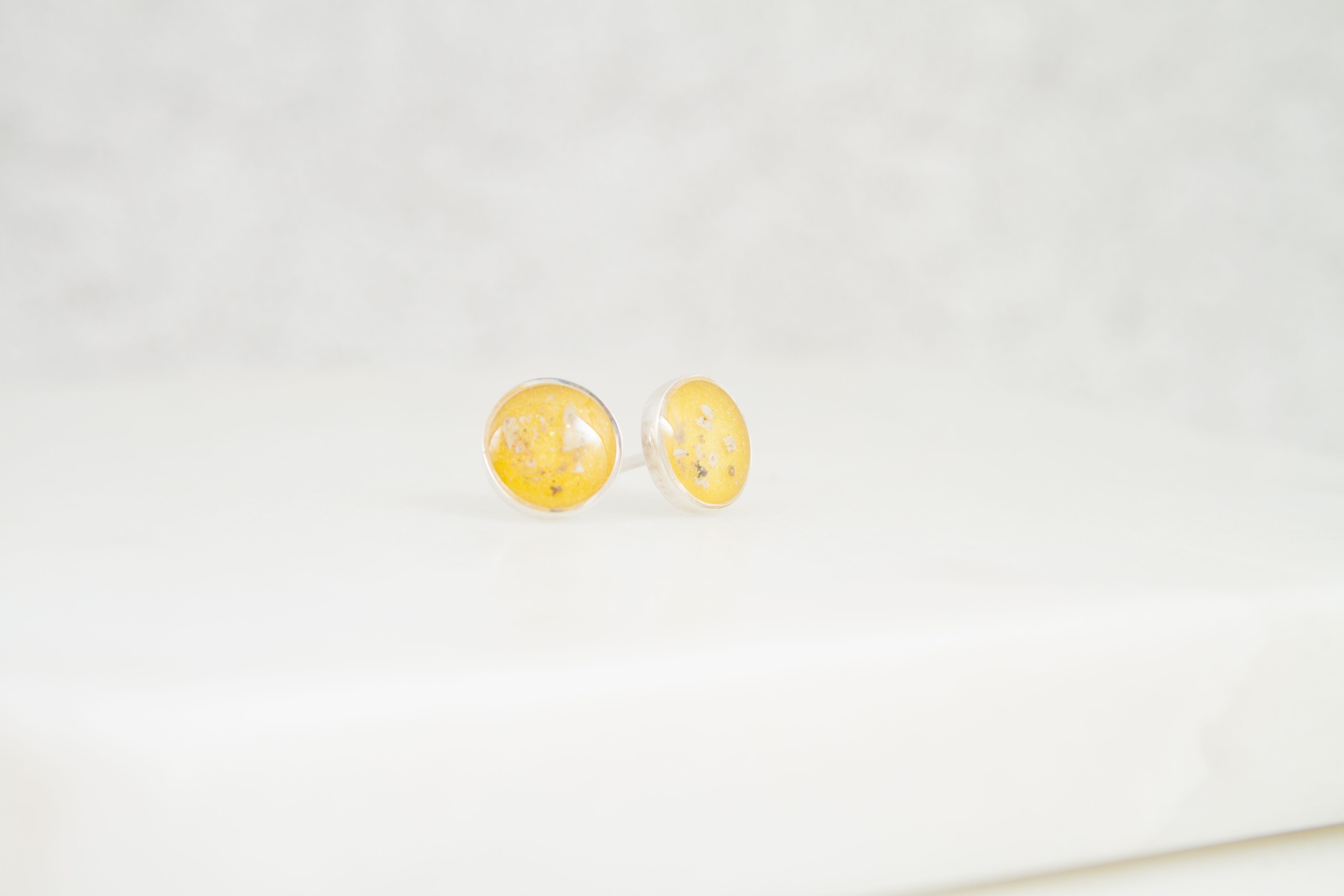 8mm Circle Stud Ashes Earrings