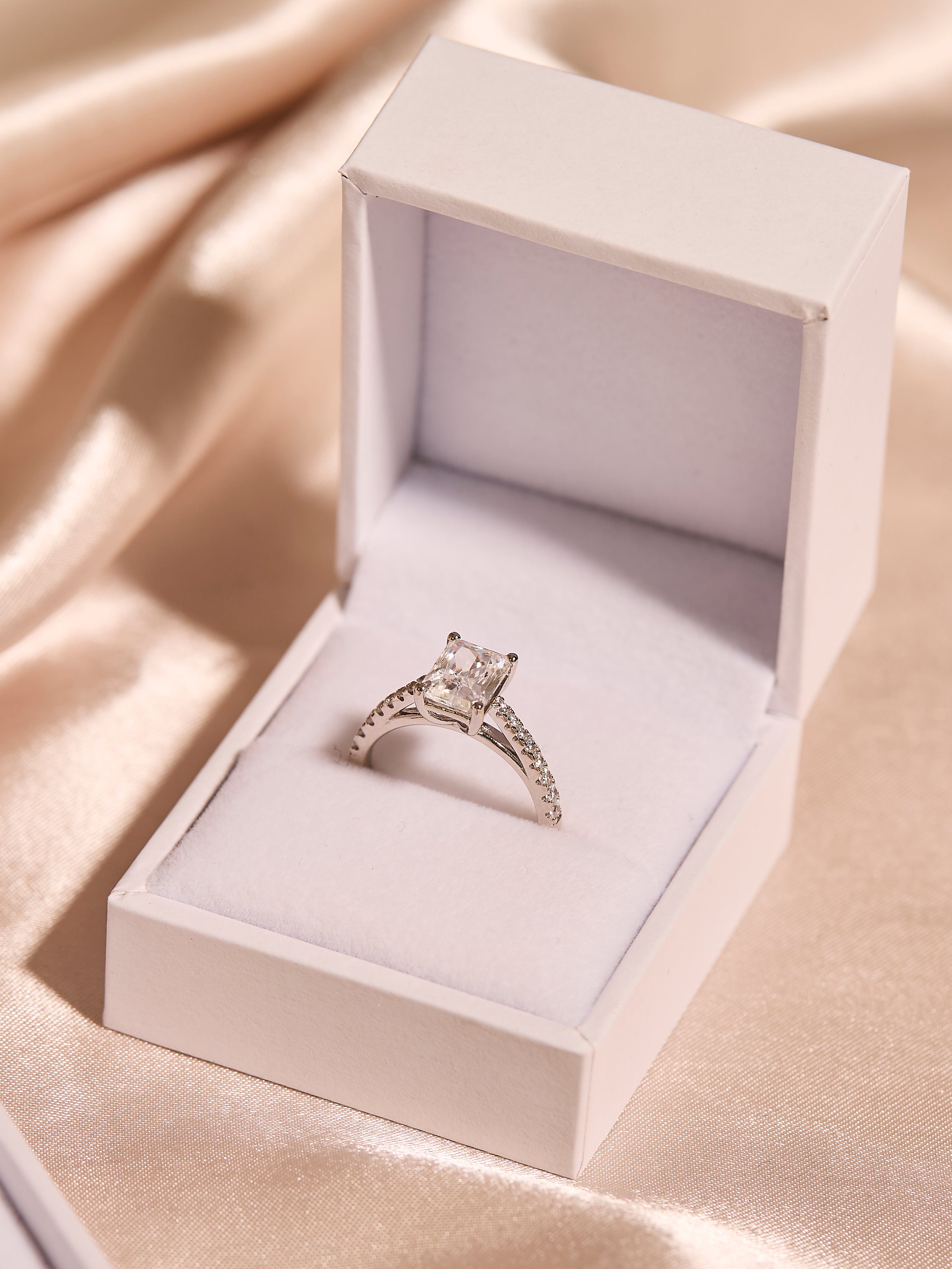 Secret Ashes Eternal Ring