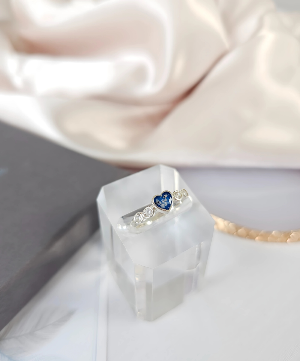 Hope Cubic Zirconias Ashes Ring