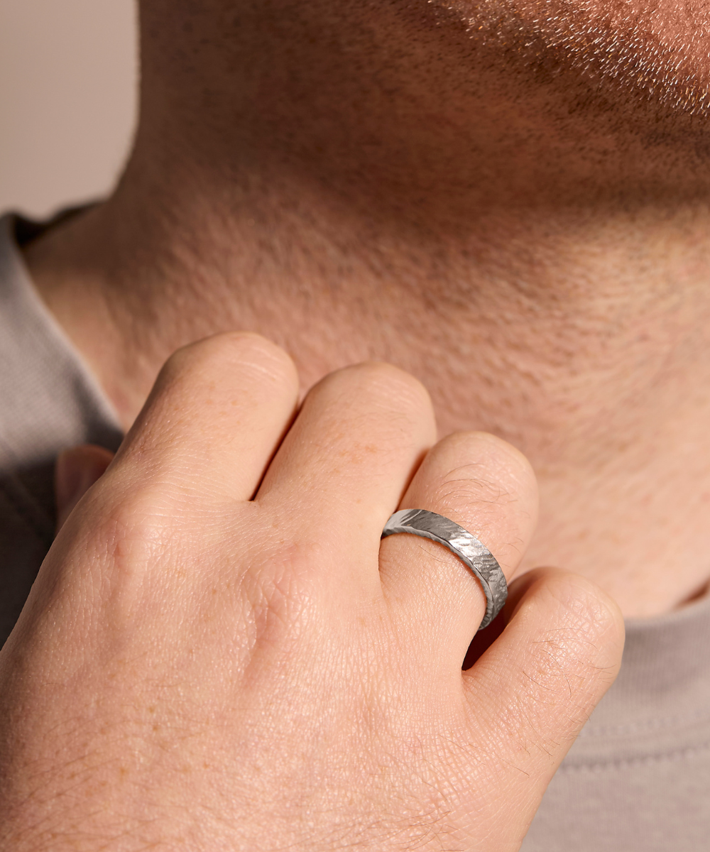 Secret Ashes Valiant Ring