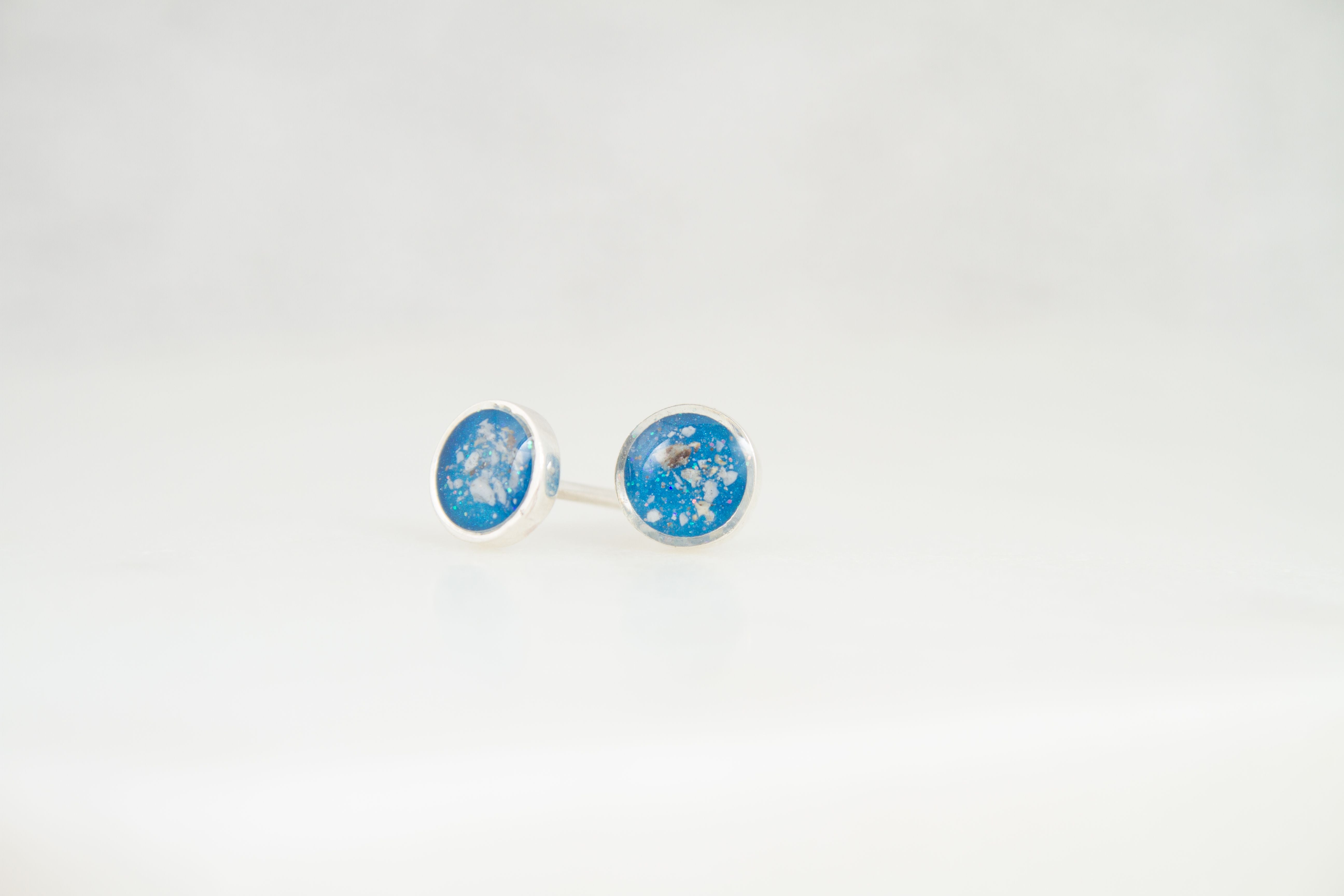 6mm Circle Stud Ashes Earrings