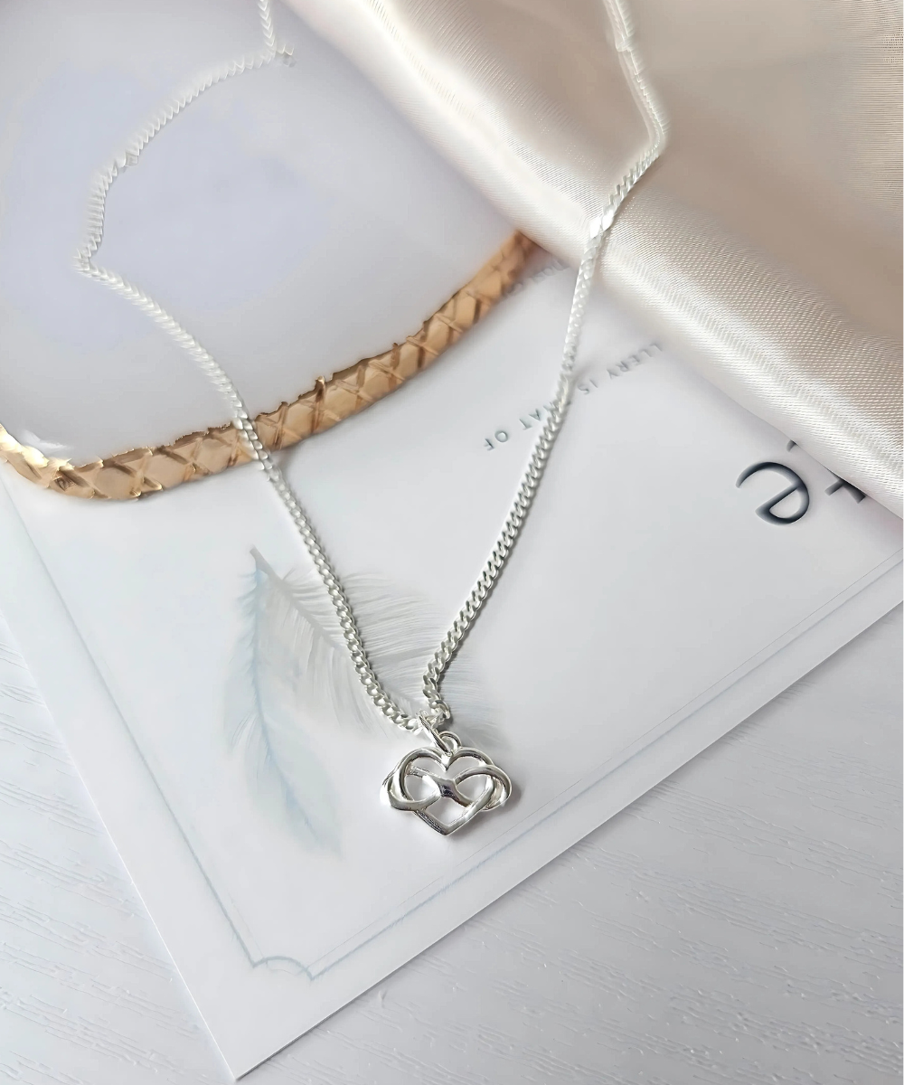 Secret Ashes Eternal Necklace